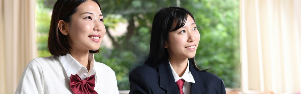 数学の勉強をする高校生のイメージ